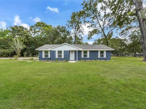 26714 Saddle Rock Ln, New Caney, TX 77357