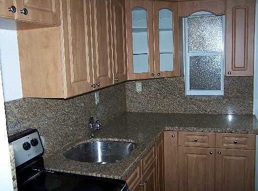 Fully Remodeled Kitchen. Granite 