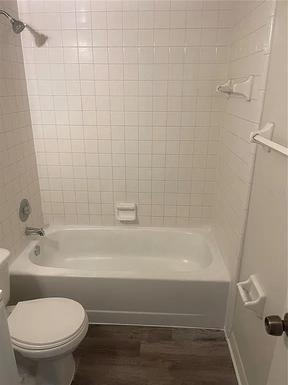 2 bed, 1.0 bath, 900 sqft, $1,500 — Photo 3