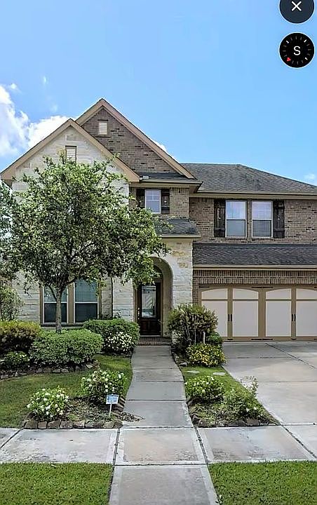 1st image of 24611 Blue Opal Ln