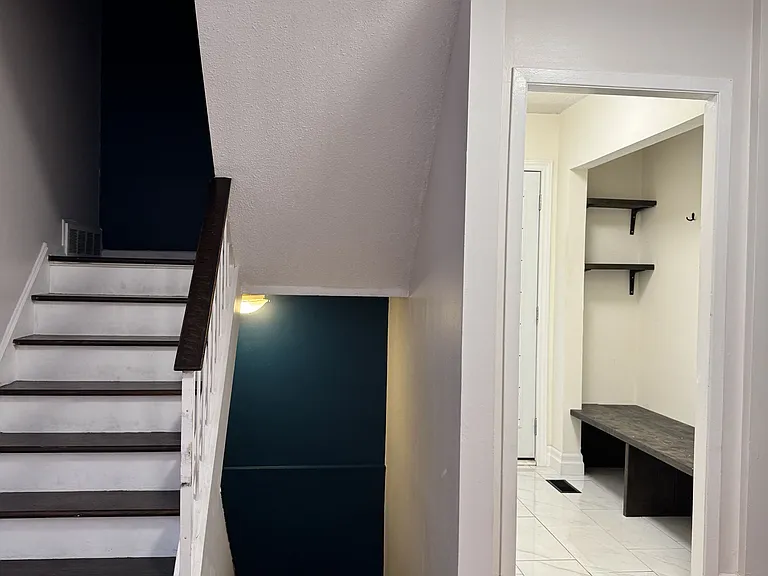 145 Penfield Dr — Photo 4