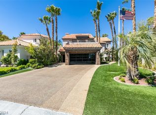 8736 Rainbow Ridge Dr, Las Vegas, NV 89117