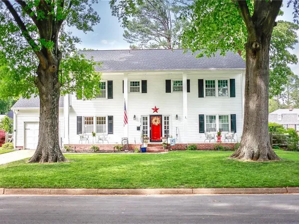 327 Blake Circle, Hampton, VA 23669