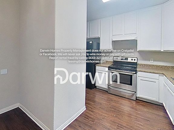 4th image of 1011 Iola Dr #1011
