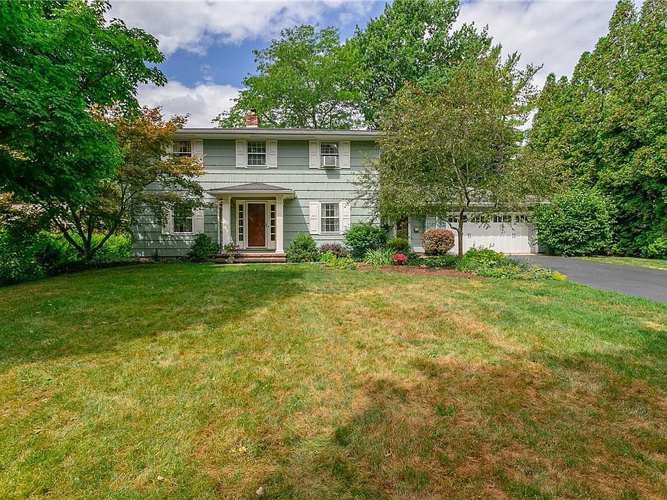 1st image of 55 Heatherhurst Dr