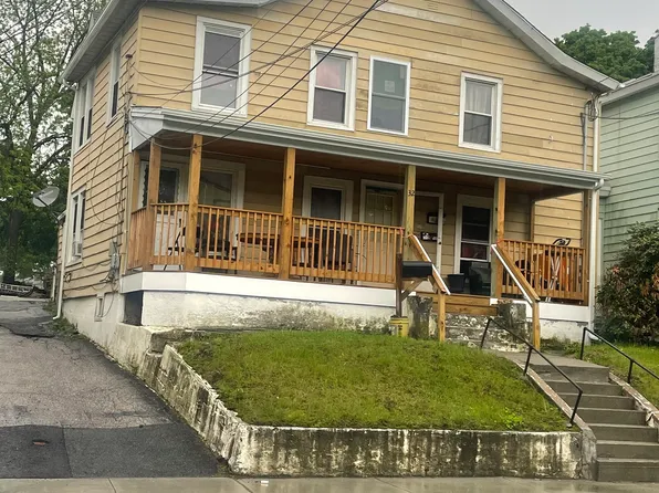 32 Spring Street, Danbury, CT 06810