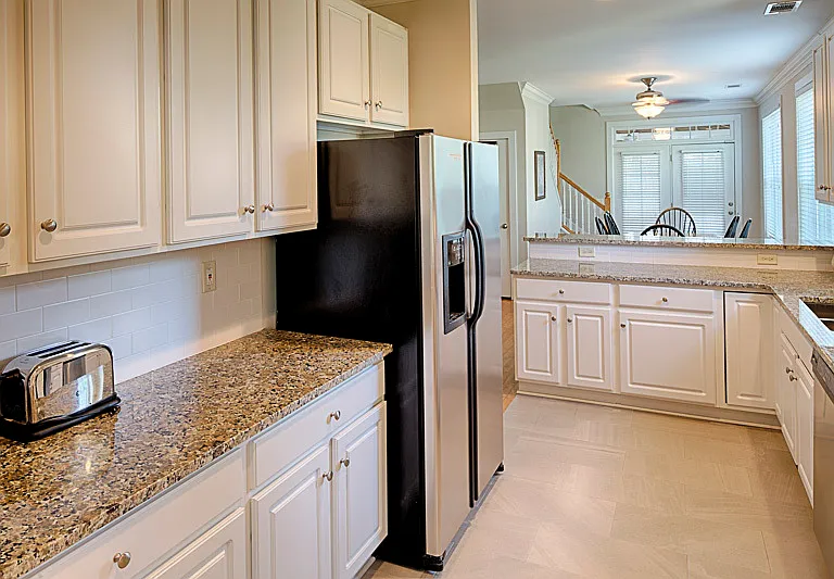 3206 Robertson Ave — Photo 49