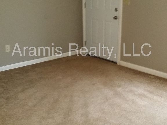 3rd image of 2709 Evans Mill Dr