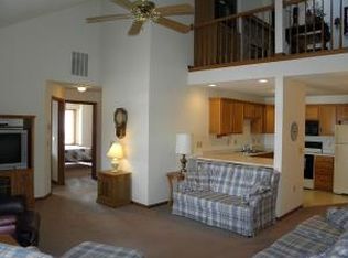 N43W32811 Rasmus Rd UNIT 10E, Nashotah, WI 53058