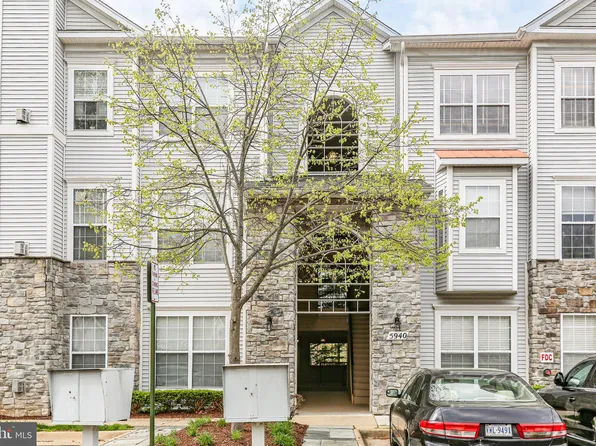 5940 Founders Hill Dr Unit 301, Alexandria, VA 22310