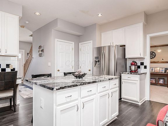 5th image of 5051 Saint Andrews Dr