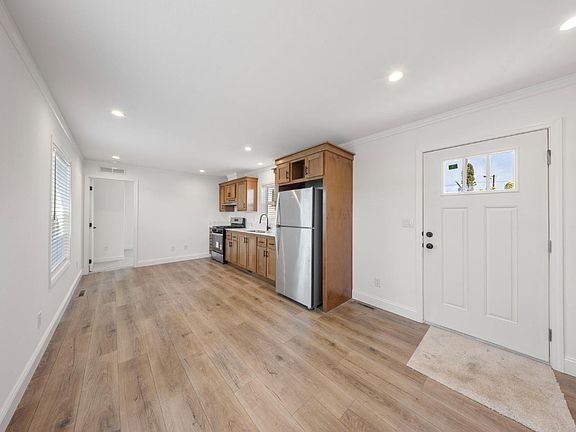 5th image of 2030 E Grayson Rd Space 26