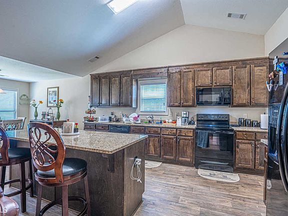2nd image of 136 Pearl Moon Dr #20