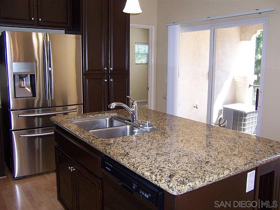 4th image of 11956 Miro Cir