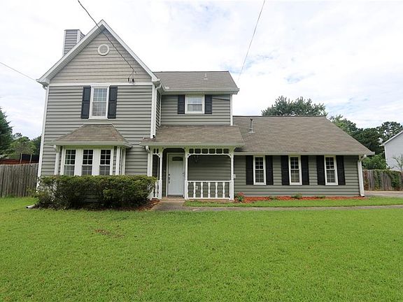 2nd image of 3261 Jessica Dr