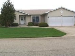 514 S 10th St, Princeton, IL 61356