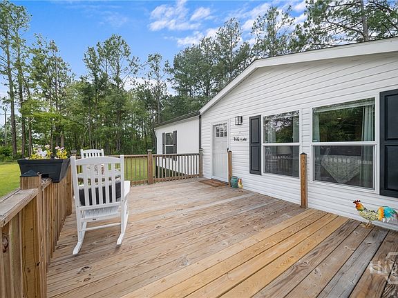 2nd image of 524 Smith Road