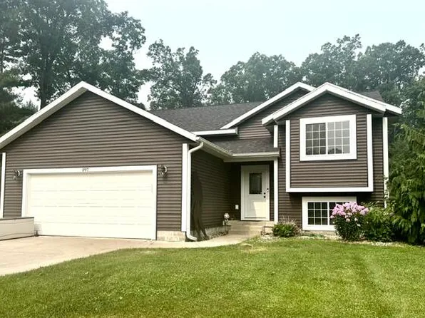 297 Jayden Dr, Muskegon, MI 49442