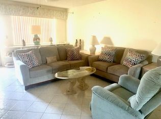 66 Windsor Dr #D, West Palm Beach, FL 33417