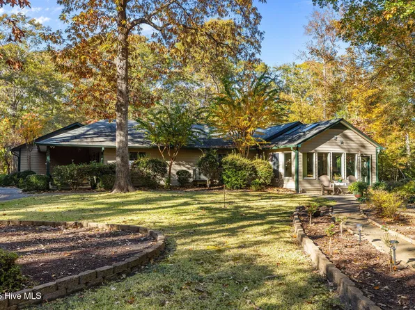 119 White Oak Bluff Road #A, Stella, NC 28582