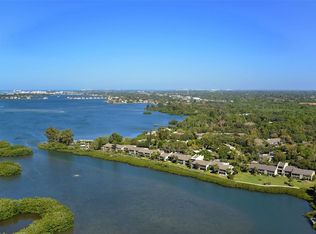 1716 Glenhouse Dr #GL320, Sarasota, FL 34231