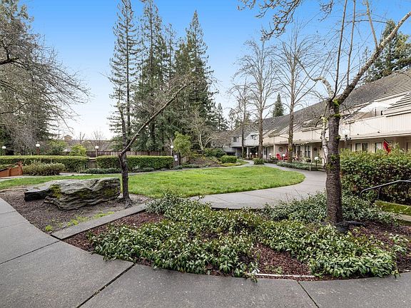 5th image of 1454 Mission Boulevard
