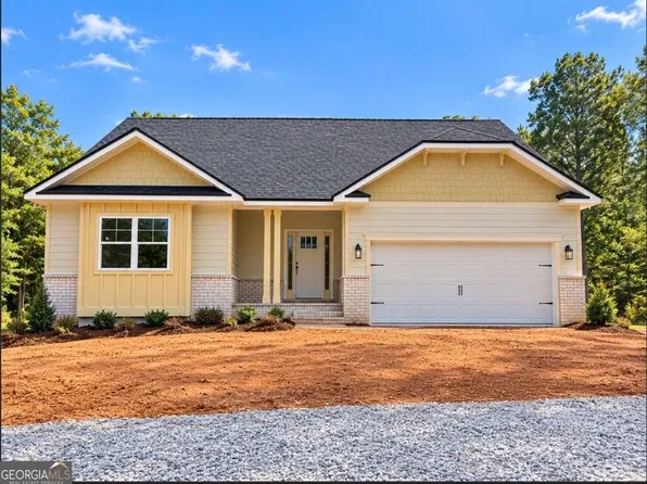 471 Spring Shadow Dr, Pendergrass, GA 30567