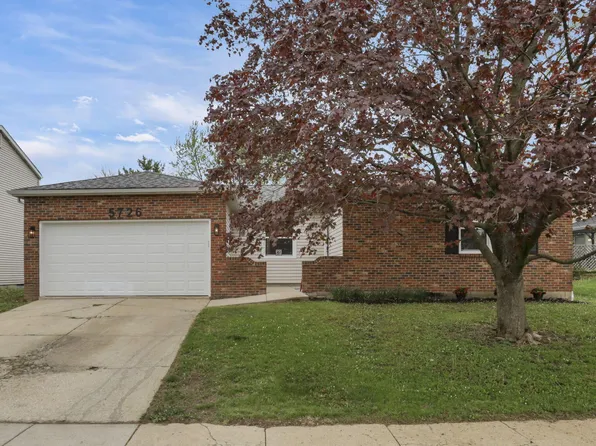 5726 Countrie Side Dr, Galloway, OH 43119