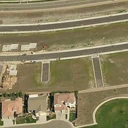2nd image of 11 Kings Beach Pl