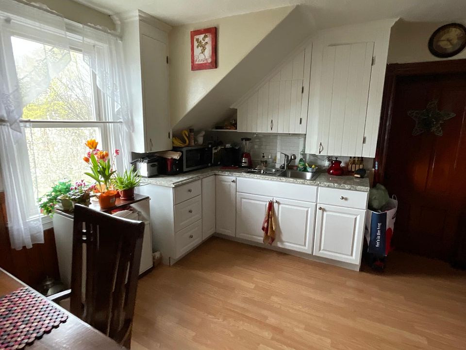 1st image of 1108 Smithfield Ave #1108