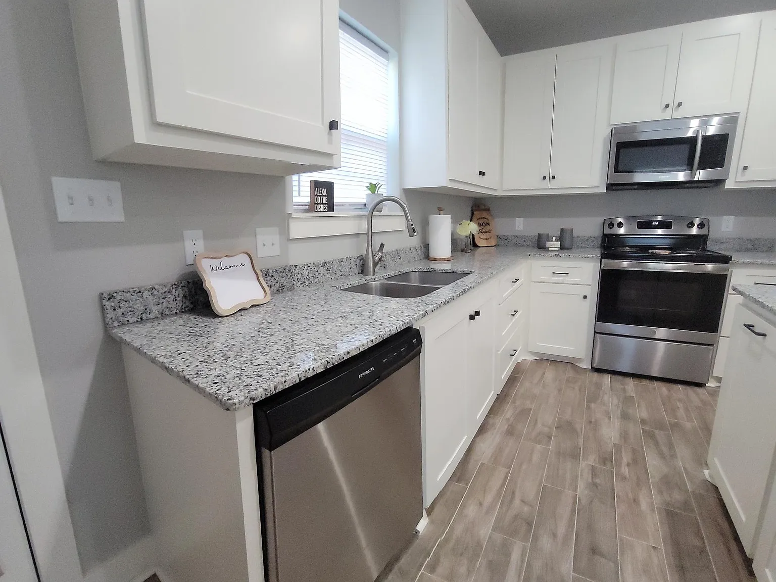 5248A Big Lake Rd — Photo 3