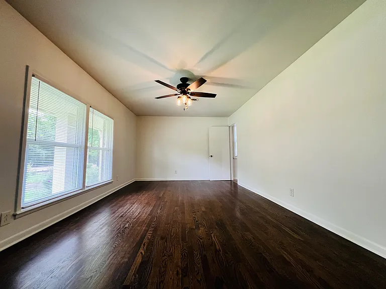 633 Elysian Fields Rd — Photo 5