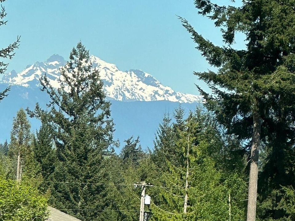 1st image of 3719 85th Ave NE