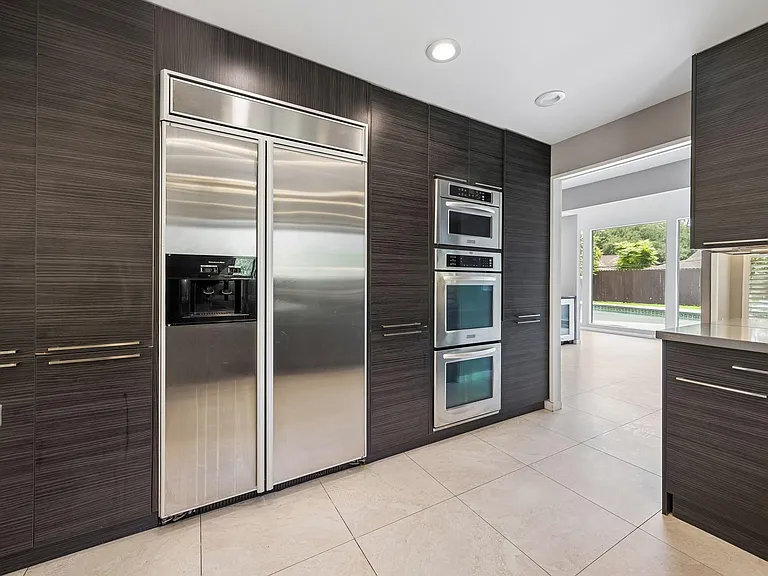 5219 Loch Lomond Dr — Photo 11