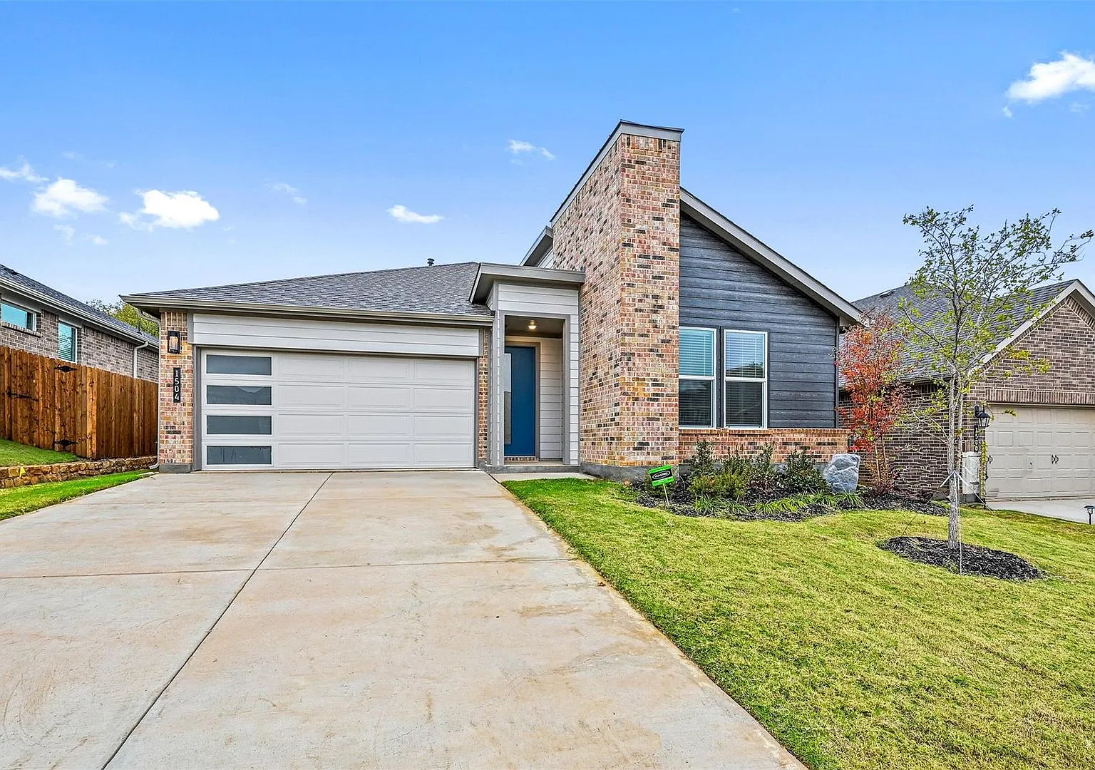 Gorgeous 4 Bedroom 2 Bath Home in Denton, Tx. — Photo 1