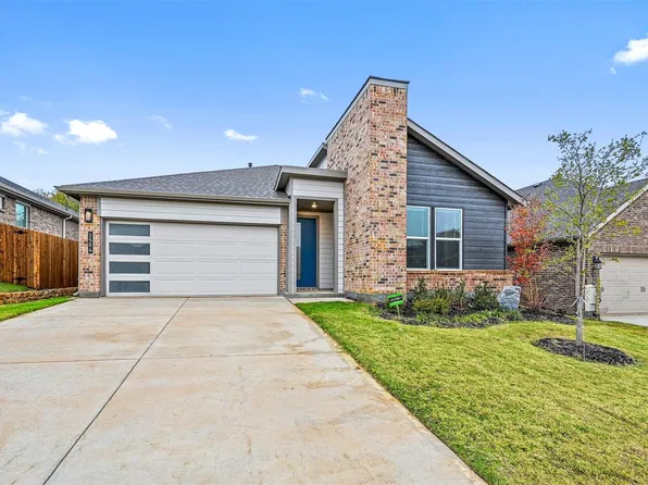 1504 Razorbill Rd, Denton, TX 76205