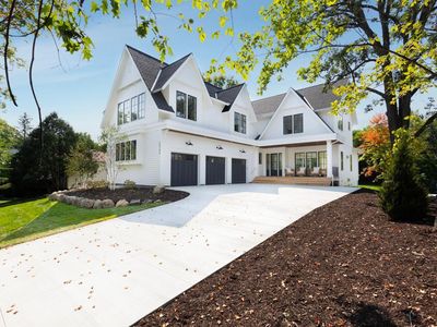 20395 Park Pl, Excelsior, MN, 55331