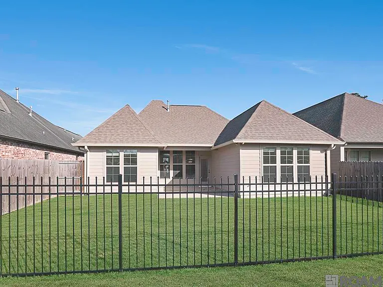 10422 Belle Isle Ln — Photo 5