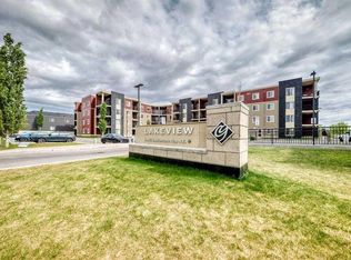 5 E Saddlestone Way NE #106, Calgary, AB T3J 0S2