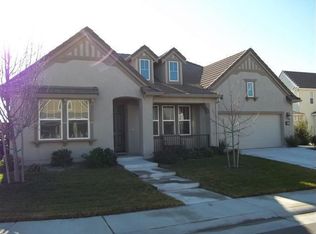 2001 Rhodes Ln, Roseville, CA 95747