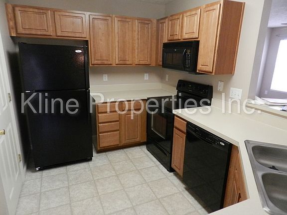 5th image of 9485 Meadow Woods Ln Unit 187