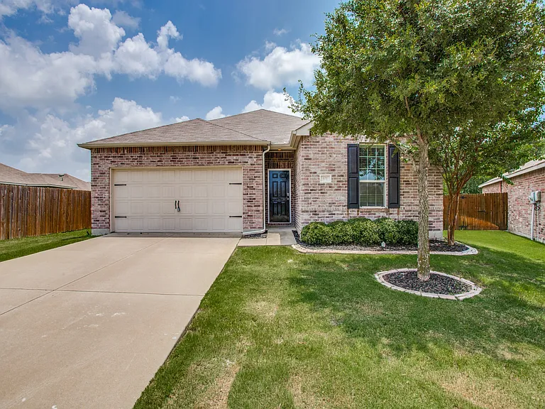 101 Tanglewood Dr — Photo 10