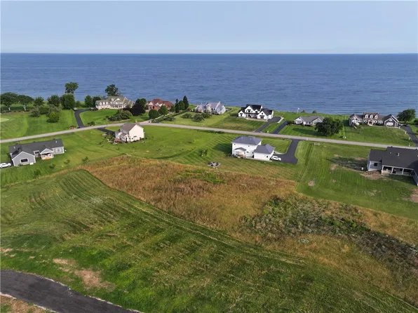 LOT 5 The Lakeview Lndg Lot 5, Williamson, NY 14589