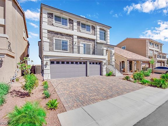 2nd image of 9770 Hawk Crest St