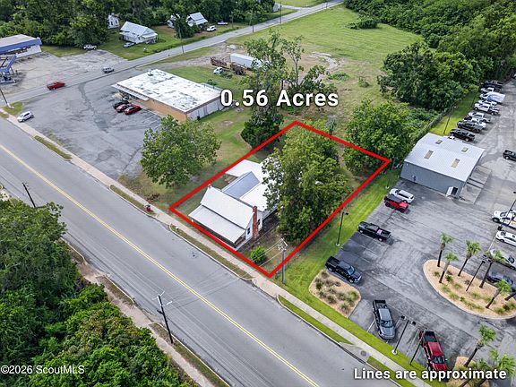 2nd image of 401 Ware St