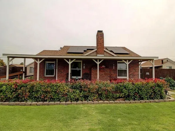 3524 Riverside Dr, Riverbank, CA 95367
