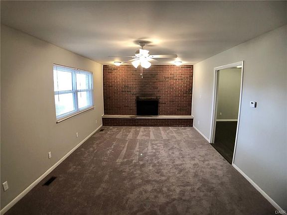 2nd image of 4802 Pierpont Dr