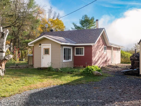 124 Pine Lake Rd, Bonfield, ON P0H 2E0