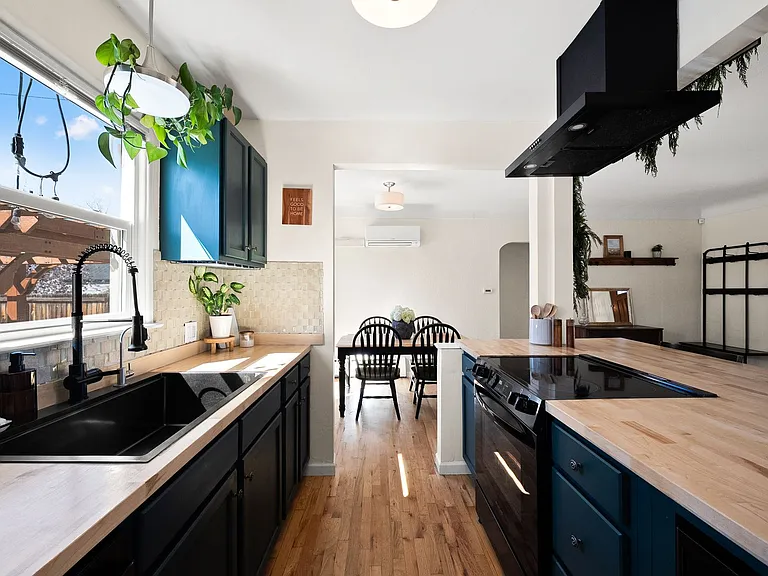 4345L S Washington St — Photo 10