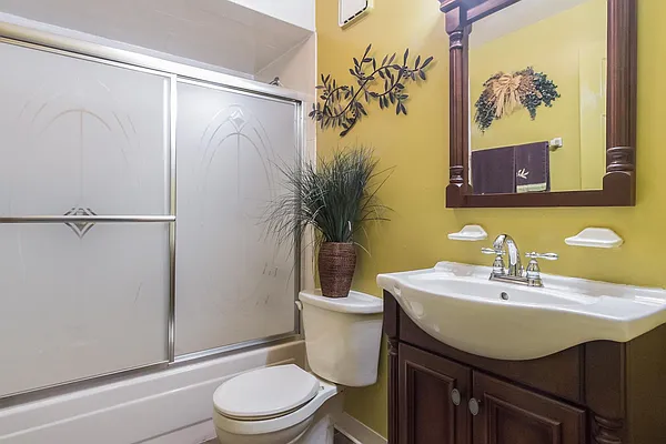 Sold by Keller Williams Realty Empire | media 6